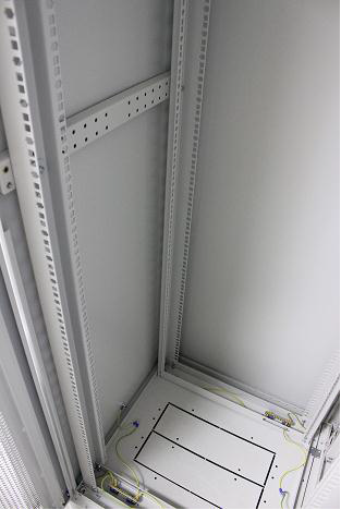 Телекоммуникационный напольный шкаф 19"  47U NA-6847 (600*800) в Ростове-на-Дону