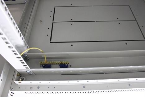 Телекоммуникационный напольный шкаф 19"  47U NA-6847 (600*800) в Ростове-на-Дону