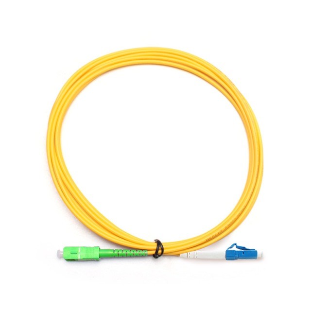 Оптический шнур SC/APC-LC/UPC SM 9/125 simplex G.657 3м    в Ростове-на-Дону